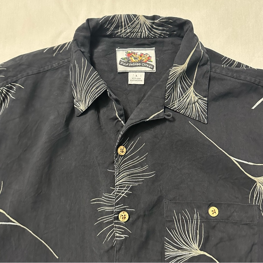 Paradise Coves 100% Silk Black Fern Print Shirt Large